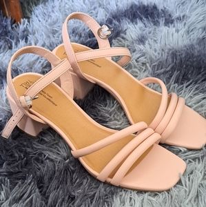 Strappy Pink Time & Tru chunky heals